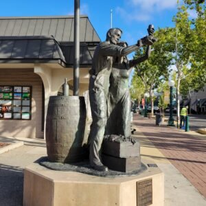 Celebrating Harvest Statue - square